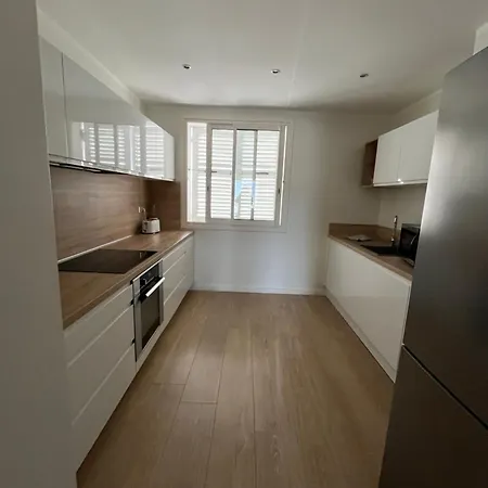 Superbe En Centre Lägenhet